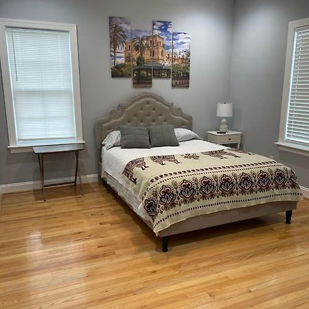 Appartement La Casa Grande Hosting à Whitsett Extérieur photo