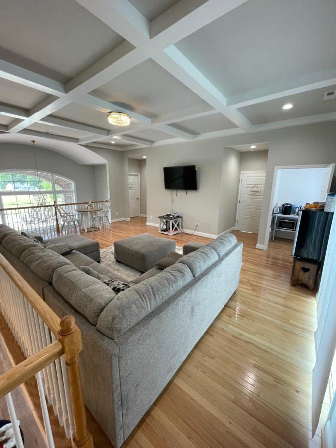 Appartement La Casa Grande Hosting à Whitsett Extérieur photo
