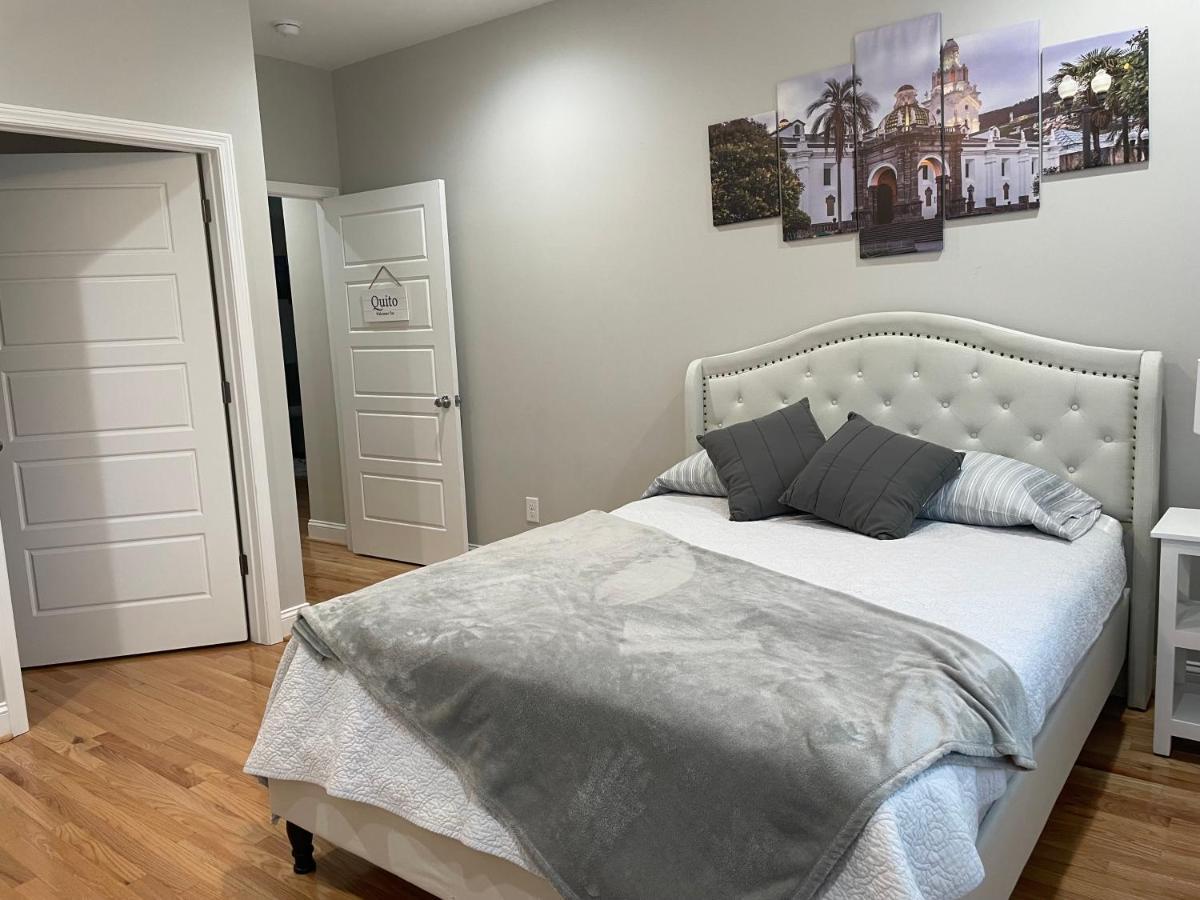 Appartement La Casa Grande Hosting à Whitsett Extérieur photo